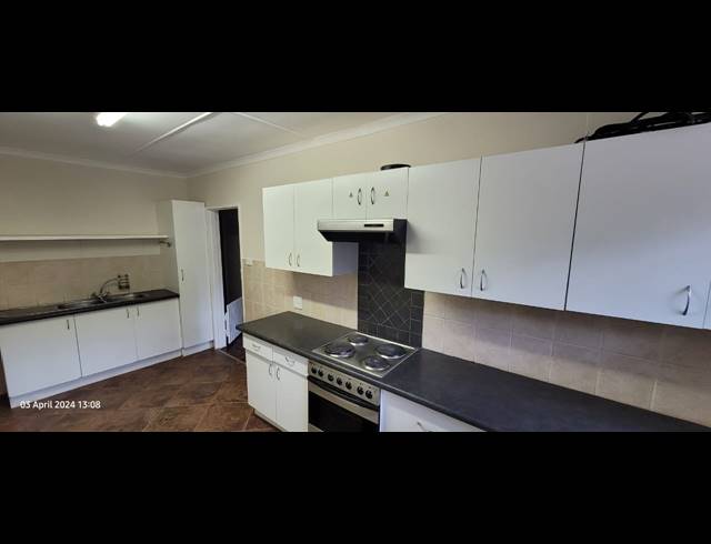 3 BEDROOM HOUSE RENTED IN BOUGHTON